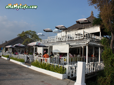 ร้านอาหารระเบียงทะเล บางปู